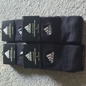 4 pairs of Adidas Alphaskin maximum cushion crew sock M